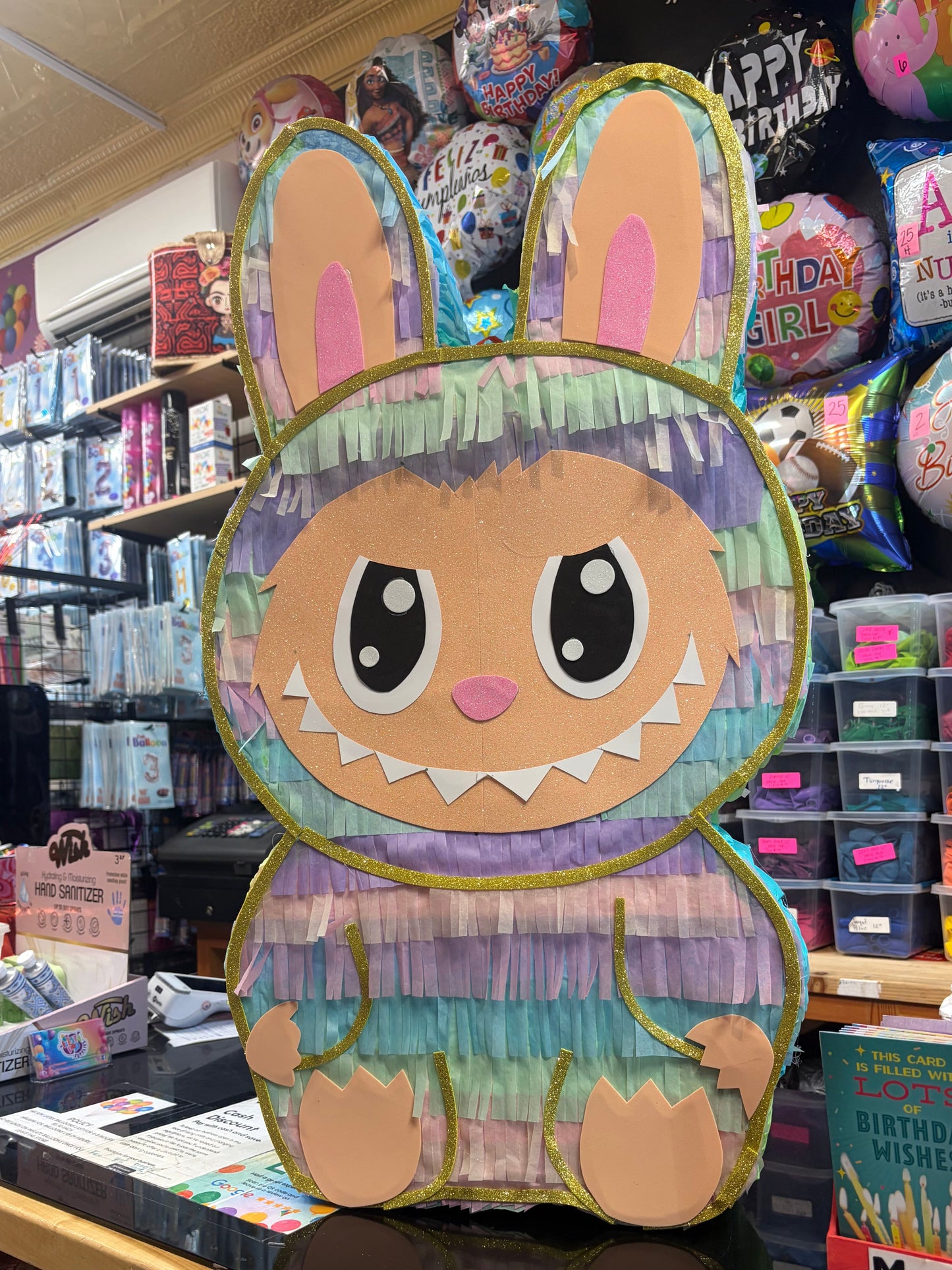 Piñata Labubu